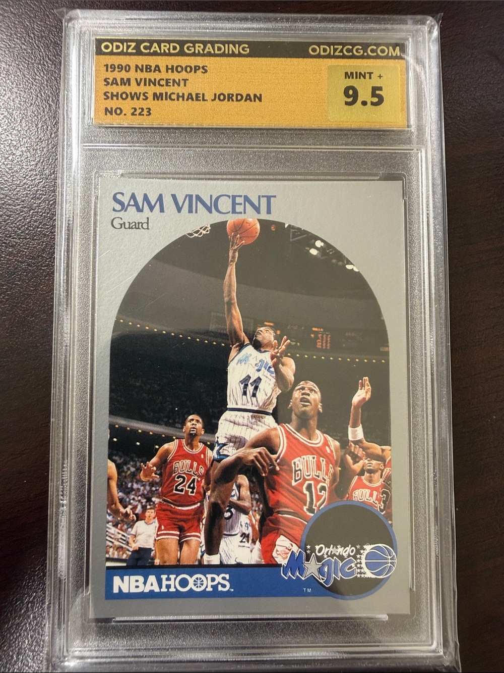 1990 NBA Hoops Sam Vincent featuring Jordan Graded 9.5